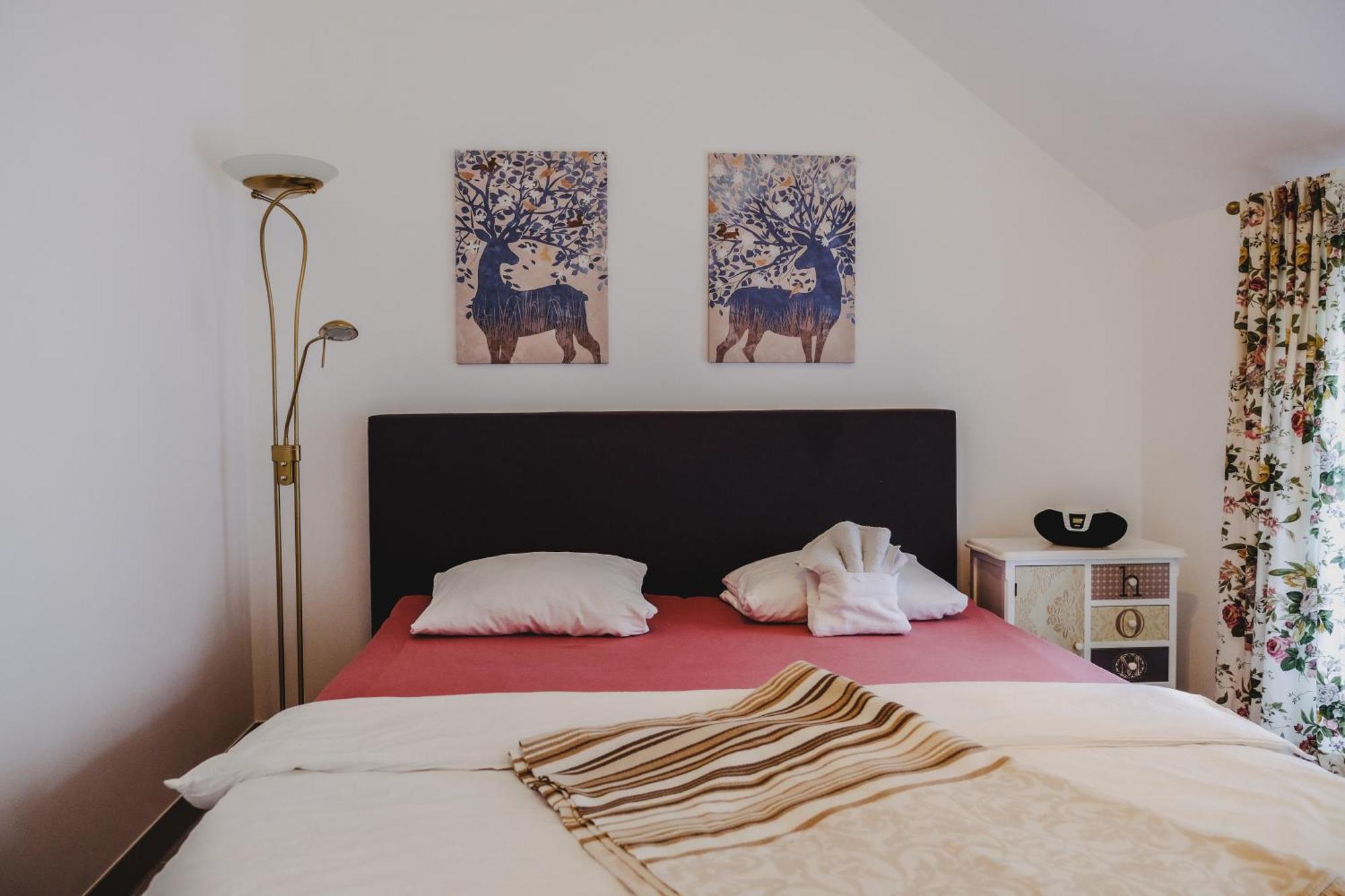 Terrace Apartment Near Volksoper And City Centre Viena Exterior foto